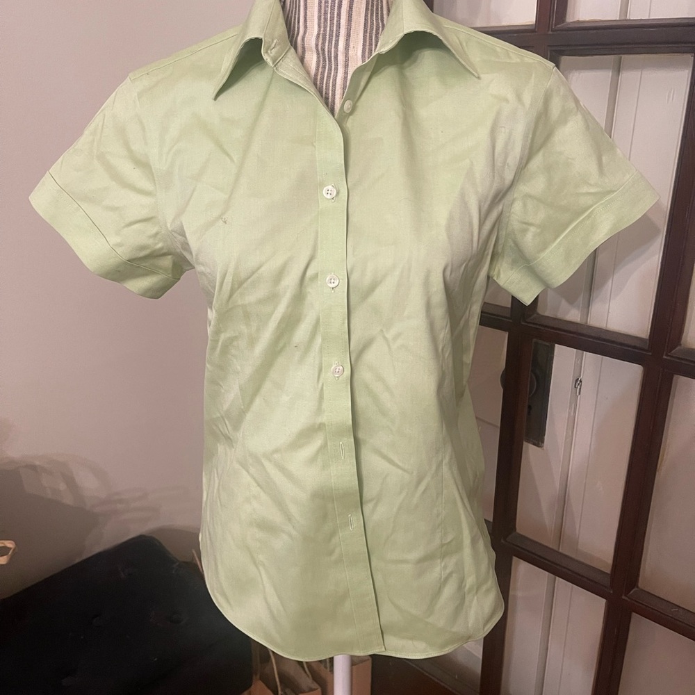 Brooks Brothers Pale Green Short-Sleeve Button-Up Shirt